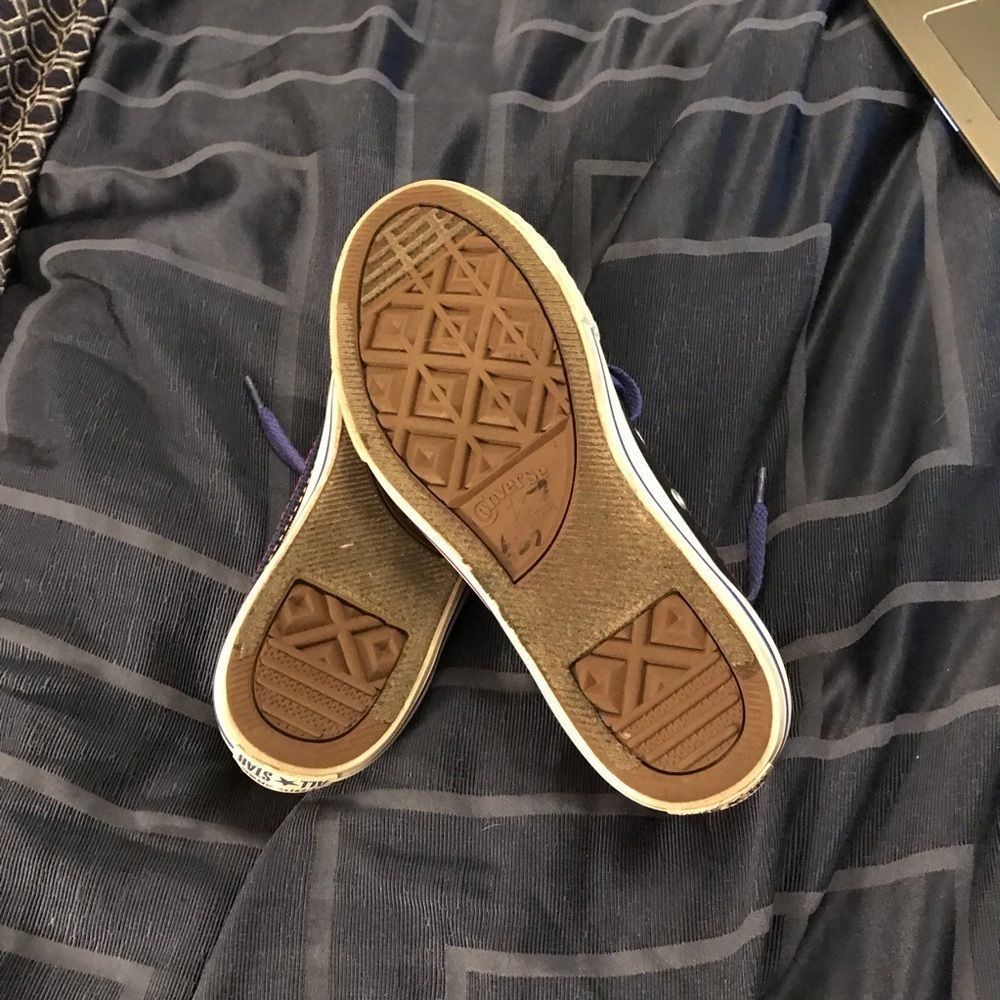 Super cute Aztec Converse sneakers - Picture 5 of 5